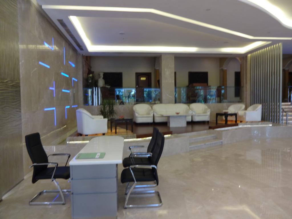Hotel Babylon International Rāipur Εξωτερικό φωτογραφία